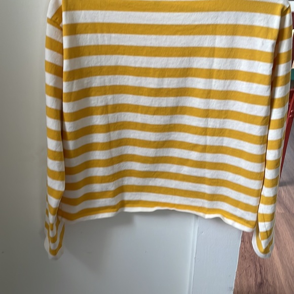 J. CREW Women  Sweater Size Medium - Picture 2 of 2